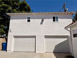 1572 Ridgely Drive S 1/2, Los Angeles, CA 90019