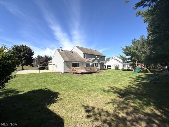 6636 Olde Stone Circle NE, Canton, OH 44721