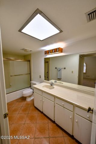 934 N Abrego Drive, Green Valley, AZ 85614