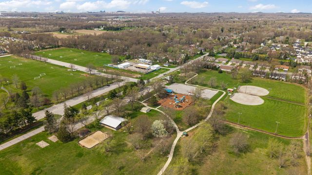 2227 W 1100 N, Chesterton, IN 46304