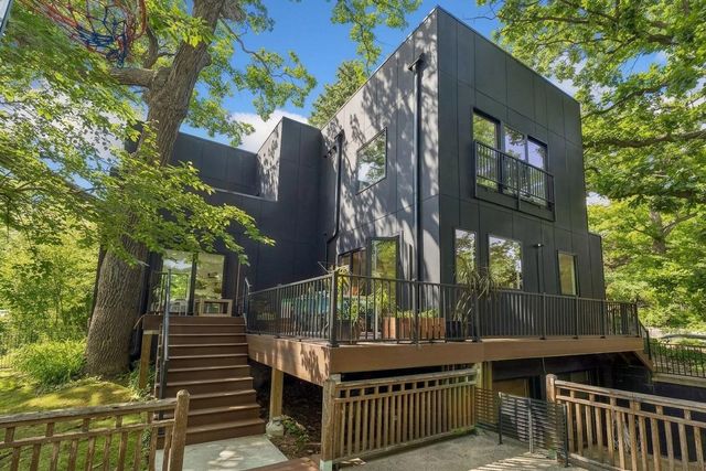 1955 Drew Avenue S, Minneapolis, MN 55416