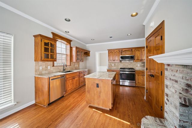 9001 N 137th East Avenue, Owasso, OK 74055