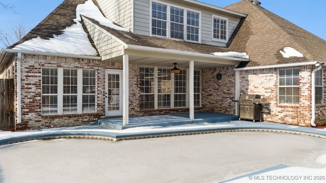 9001 N 137th East Avenue, Owasso, OK 74055