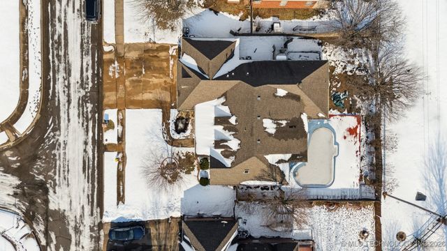 9001 N 137th East Avenue, Owasso, OK 74055