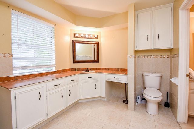 1814 Corral Drive, Houston, TX 77090