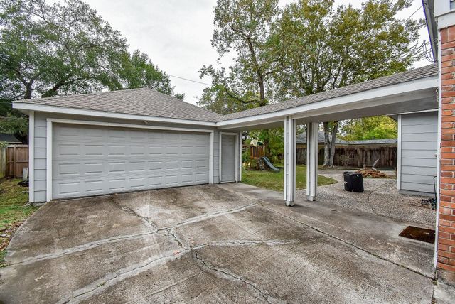 1814 Corral Drive, Houston, TX 77090