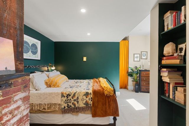 181 North St 213, Salem, MA 01970