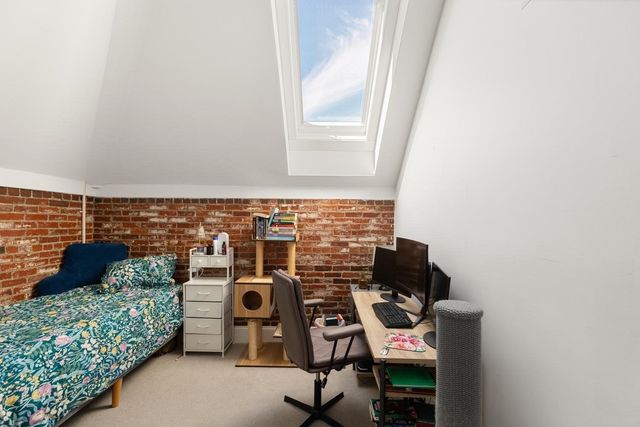 181 North St 213, Salem, MA 01970