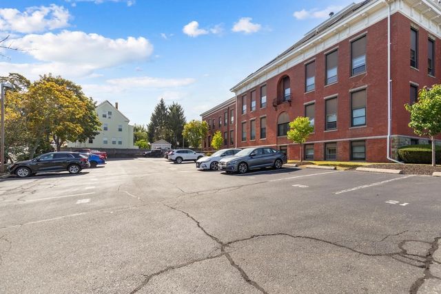 181 North St 213, Salem, MA 01970