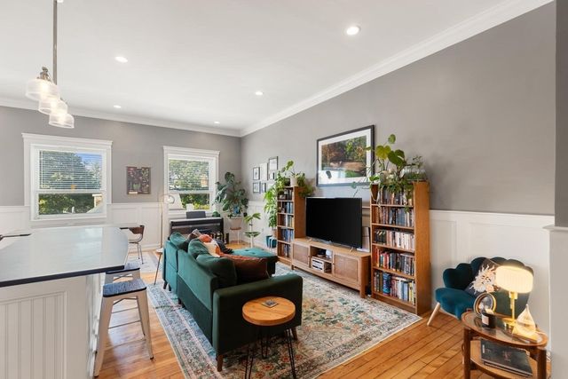 181 North St 213, Salem, MA 01970
