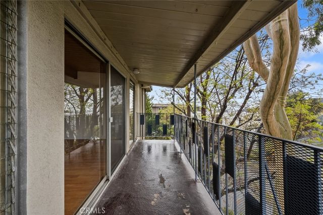 2159 La Canada Crest Drive 4, La Canada Flintridge, CA 91011