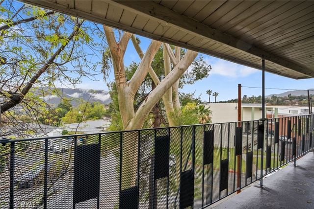 2159 La Canada Crest Drive 4, La Canada Flintridge, CA 91011