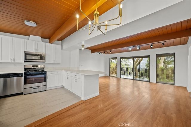 2159 La Canada Crest Drive 4, La Canada Flintridge, CA 91011