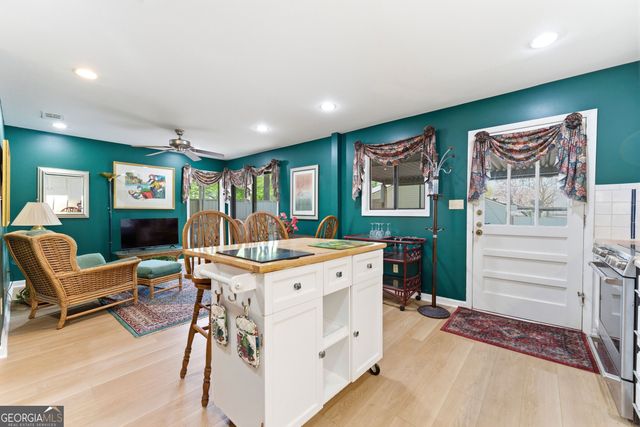 683 Serramonte Drive, Marietta, GA 30068