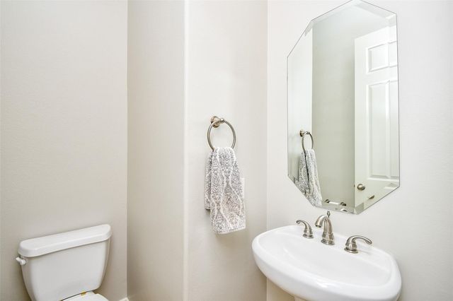 2614 Maxroy Street, Houston, TX 77007