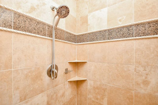 2614 Maxroy Street, Houston, TX 77007