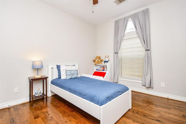 2614 Maxroy Street, Houston, TX 77007