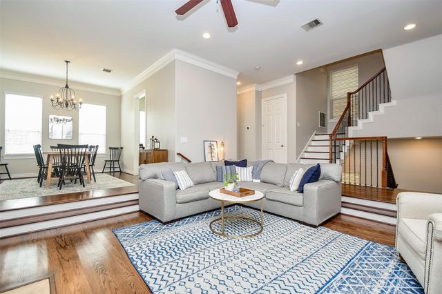 2614 Maxroy Street, Houston, TX 77007