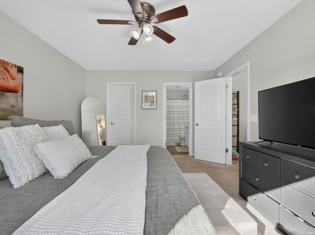 12554 Shearwater Run, Fort Wayne, IN 46845