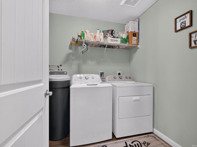 12554 Shearwater Run, Fort Wayne, IN 46845
