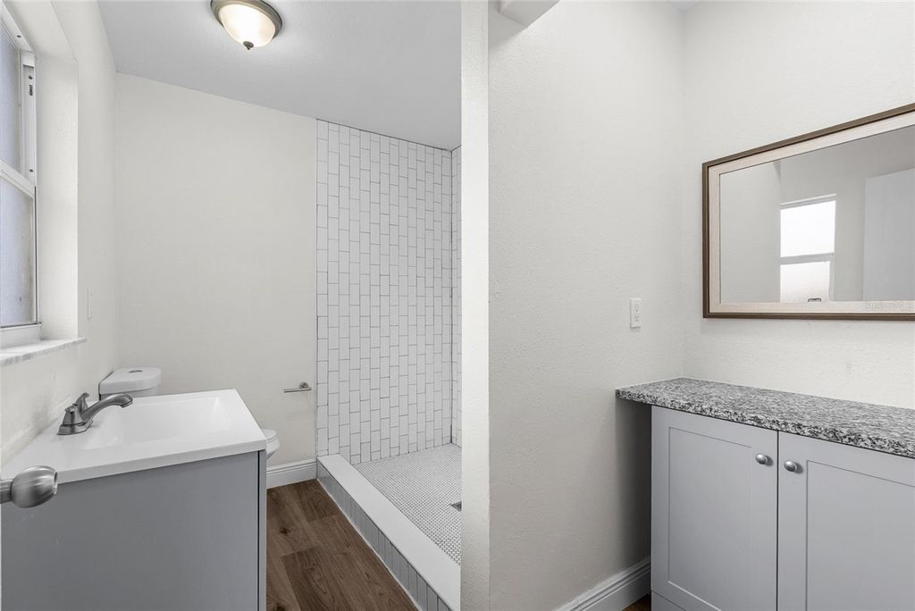 Image 18 of property listing at 4926 HAINES ROAD N, St Petersburg, FL 33714