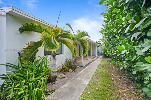 550 NE 68th St 550, Miami, FL 33138