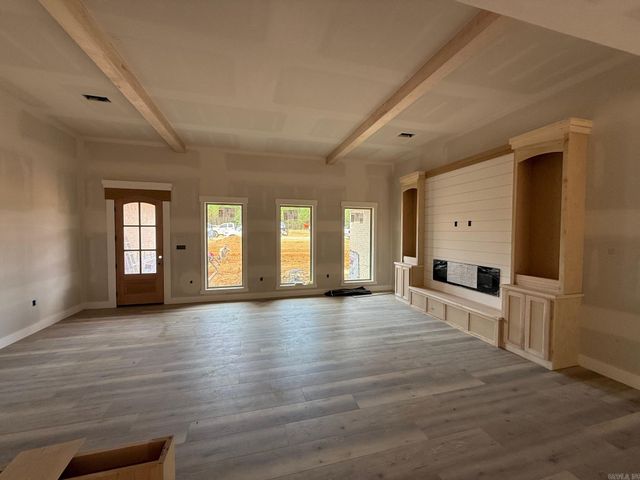 56 Ules Watson Drive, Greenbrier, AR 72058
