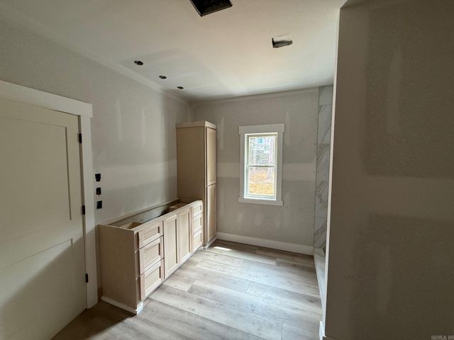 56 Ules Watson Drive, Greenbrier, AR 72058