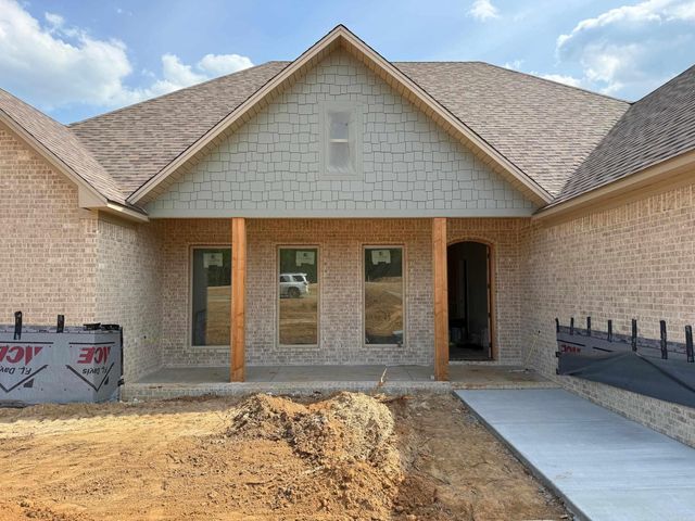 56 Ules Watson Drive, Greenbrier, AR 72058
