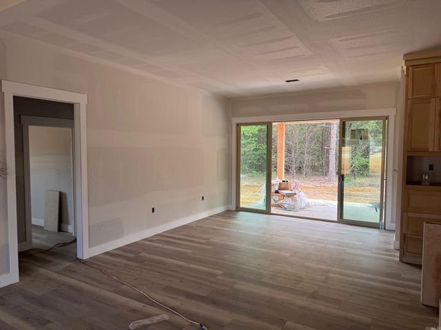 56 Ules Watson Drive, Greenbrier, AR 72058