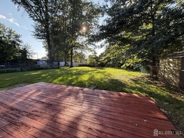684 West Avenue, Sewaren, NJ 07077