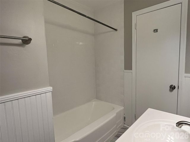 4217 Winfield Drive, Charlotte, NC 28205