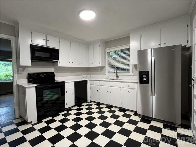 4217 Winfield Drive, Charlotte, NC 28205