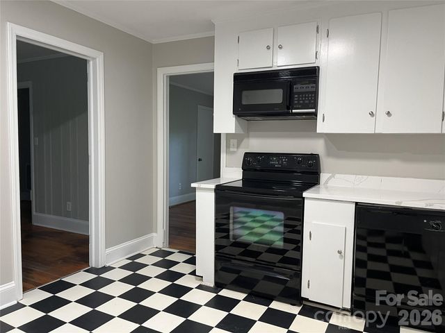 4217 Winfield Drive, Charlotte, NC 28205