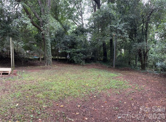 4217 Winfield Drive, Charlotte, NC 28205