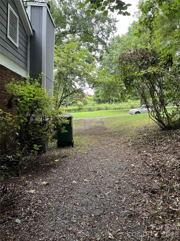 4217 Winfield Drive, Charlotte, NC 28205