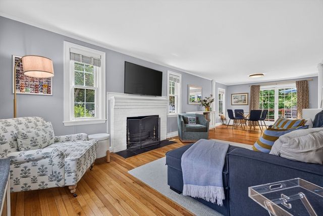 35 Craig Street, Milton, MA 02186