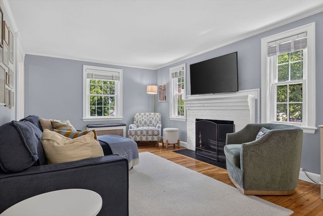 35 Craig Street, Milton, MA 02186