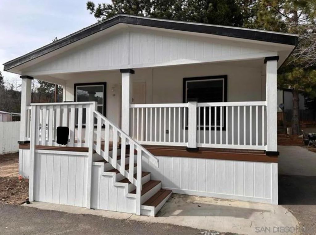 22899 Byron Road 29, Crestline, CA 92325