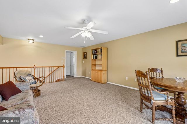 22 PORTOFINO DR, Hamilton, NJ 08691