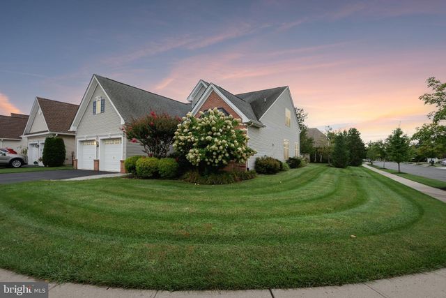 22 PORTOFINO DR, Hamilton, NJ 08691