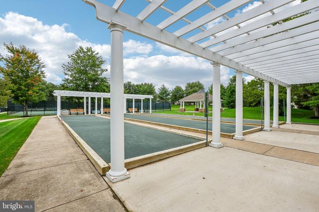 22 PORTOFINO DR, Hamilton, NJ 08691
