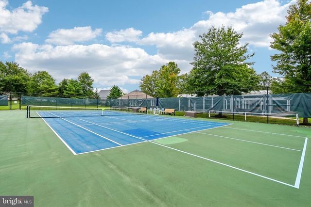 22 PORTOFINO DR, Hamilton, NJ 08691