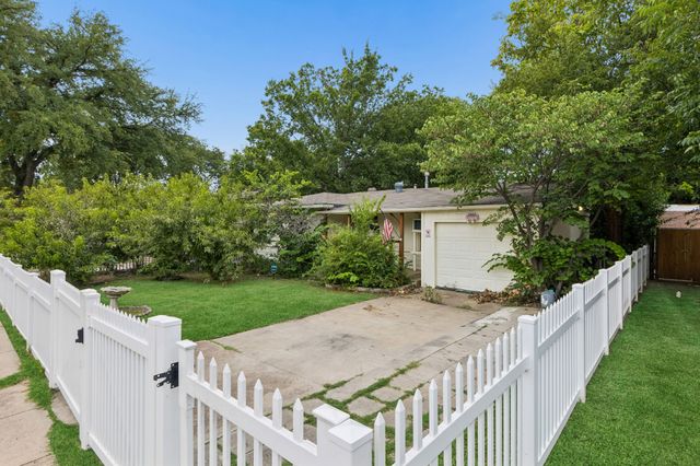 4330 Wabash Avenue, Fort Worth, TX 76133