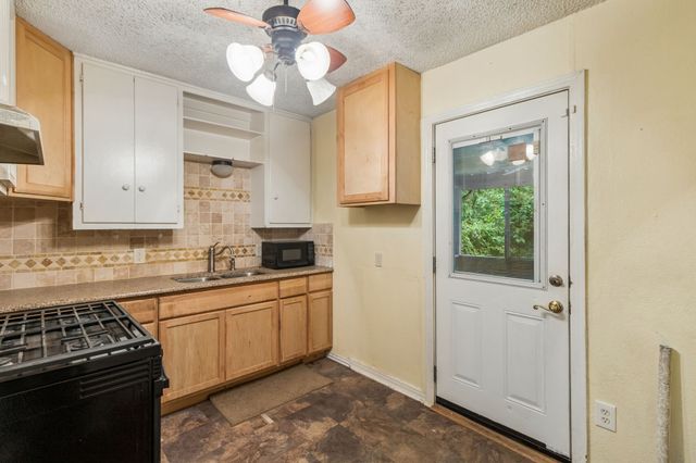 4330 Wabash Avenue, Fort Worth, TX 76133
