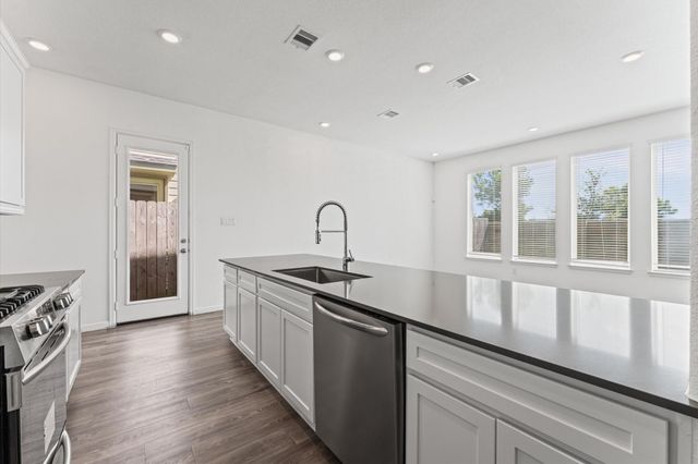 5667 Foggy Vine Court, Fulshear, TX 77441