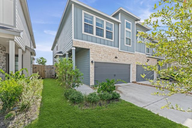 5667 Foggy Vine Court, Fulshear, TX 77441