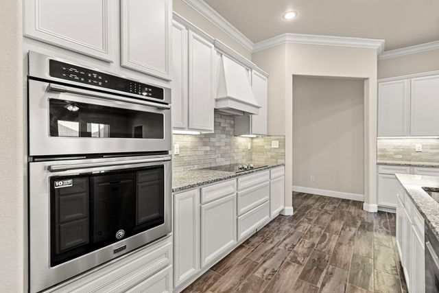 6911 Stetson Drive, Midland, TX 79705