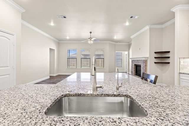 6911 Stetson Drive, Midland, TX 79705