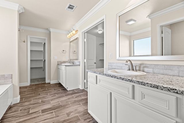 6911 Stetson Drive, Midland, TX 79705